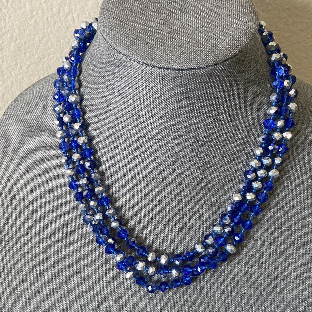 Vintage Blue & Silver Glass Beaded Handknotted Necklace